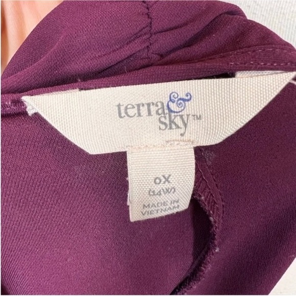 GUC Terra & Sky Split Neck Tunic - Picture 11 of 11